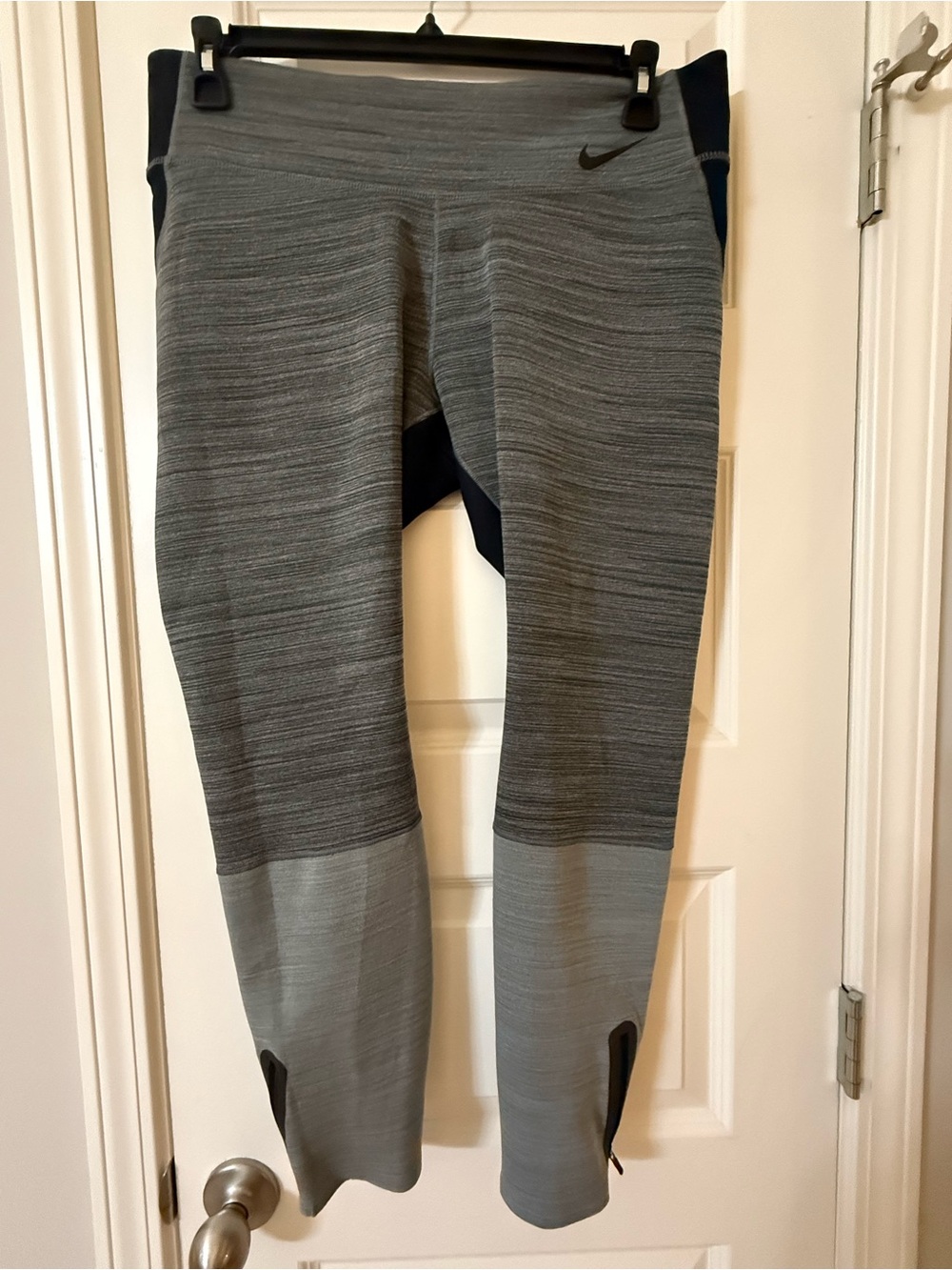 Nike Dri-FIT Legendary Colorblock Running Leggings - Plus Size 1X